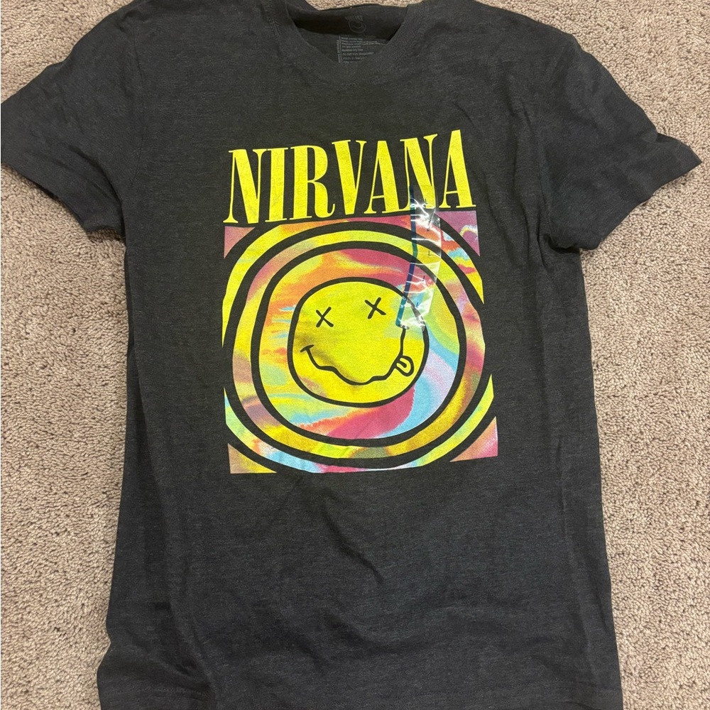 Nirvana Graphic Tee in Gray! 🩶